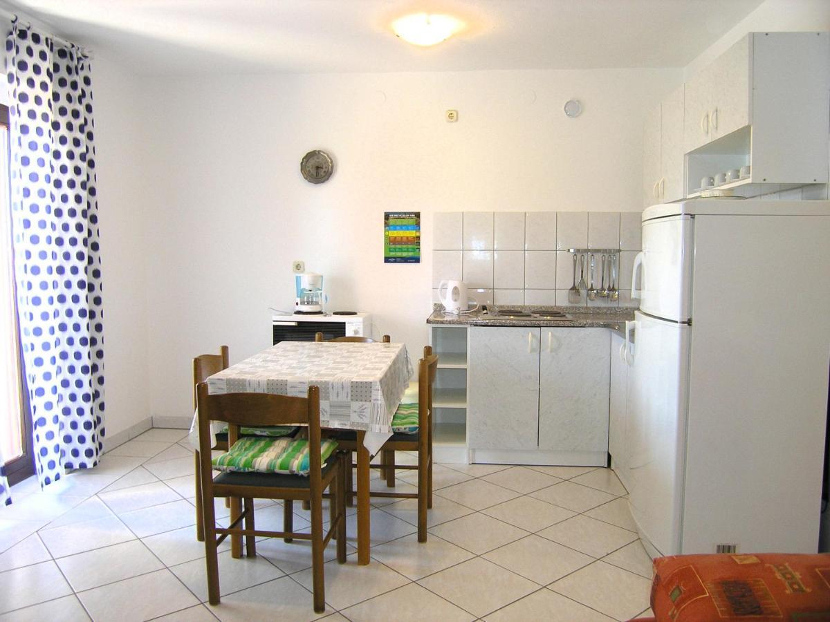 Apartments Murgic 克尔克 外观 照片