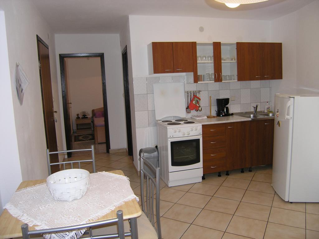 Apartments Murgic 克尔克 外观 照片