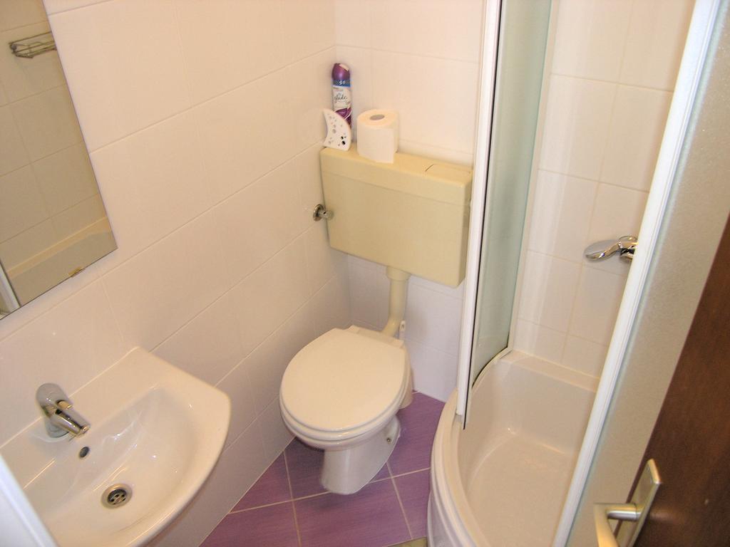 Apartments Murgic 克尔克 外观 照片